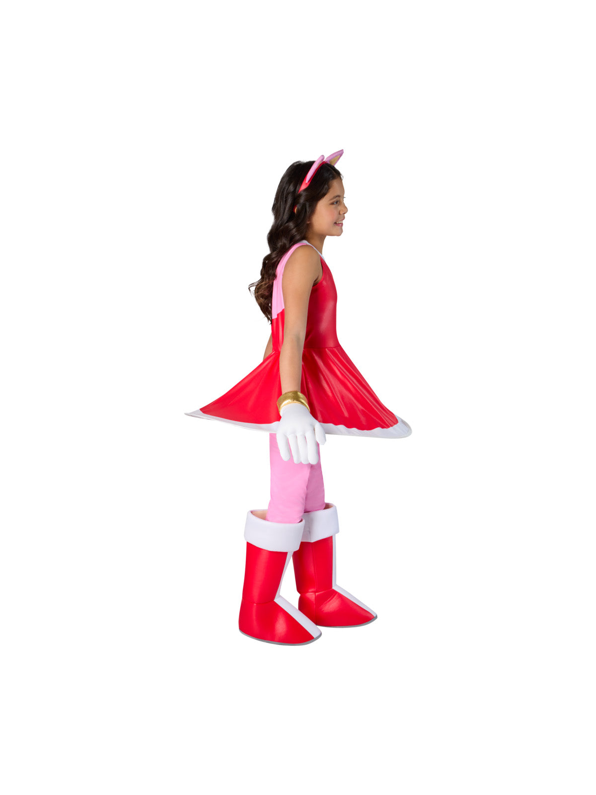 Girl in the Amy Rose costume seen from the side, with ears headband and red boot covers