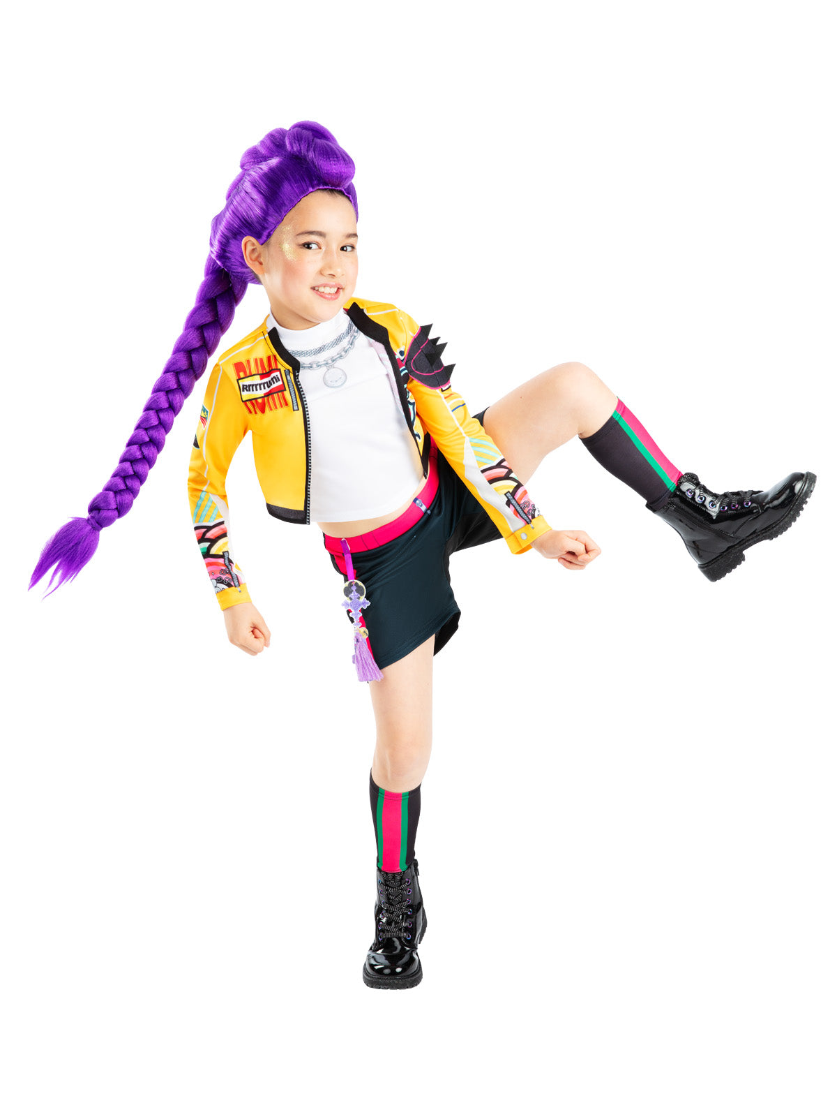 Girl mid-kick in the Rumi Core costume with striped leg sleeves and dark shorts