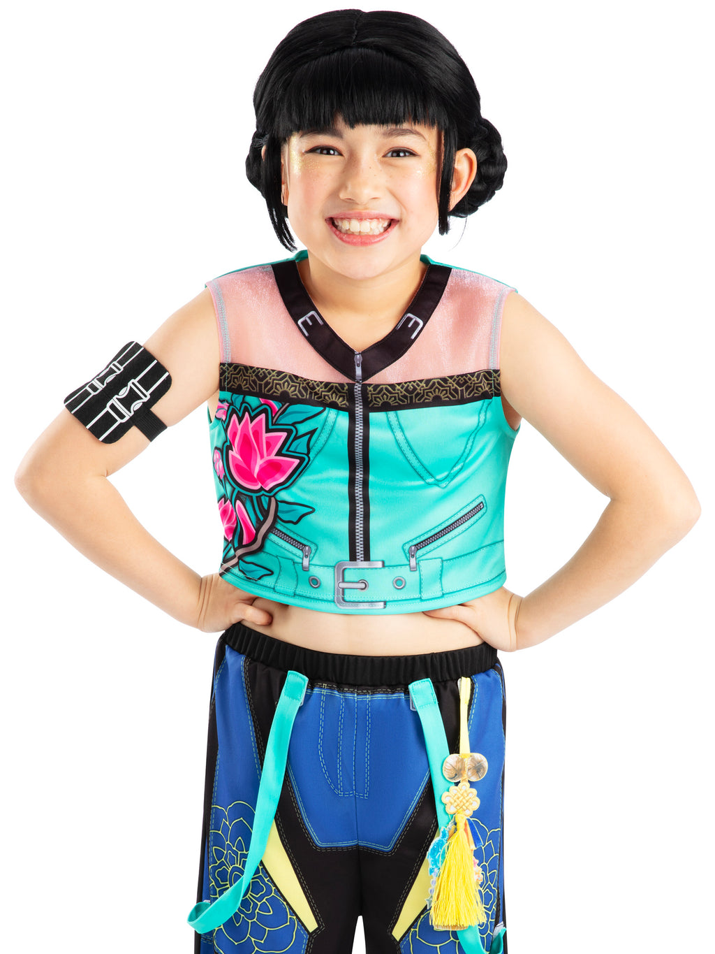 Girl in a teal top wearing the black Zoey wig with a fringe