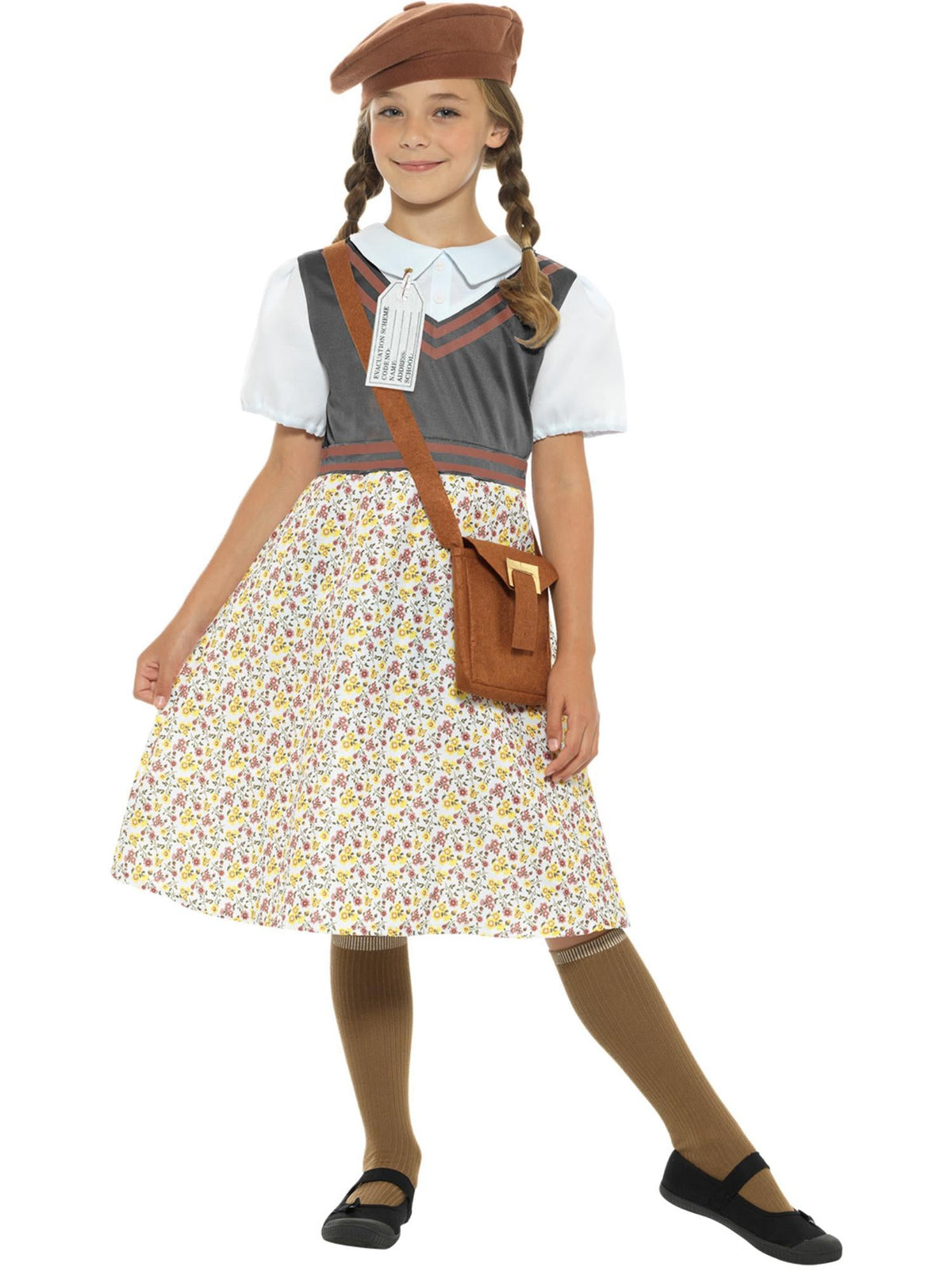Girl in the evacuee school girl costume, stepping forward