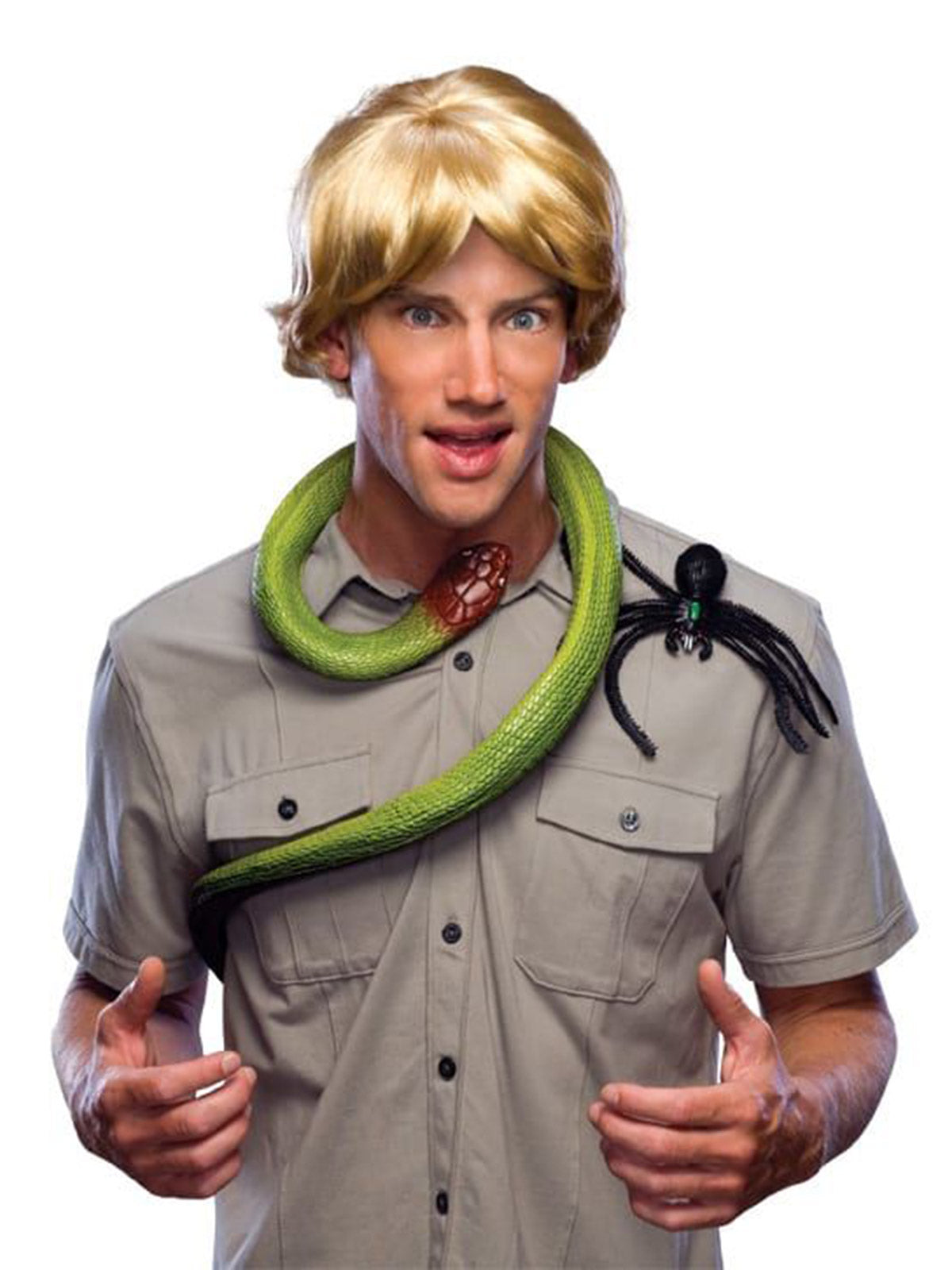 Man wearing a short blonde animal hunter wig