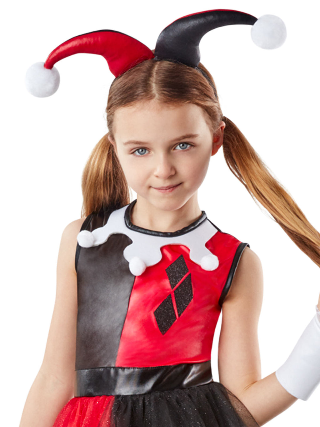 Close-up of the Harley Quinn jester horn headband and white collar